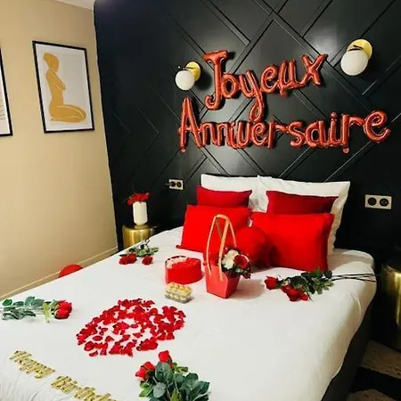 Apartment Jacuzzi Deluxe - Penthouse Saint-Maur-des-Fosses